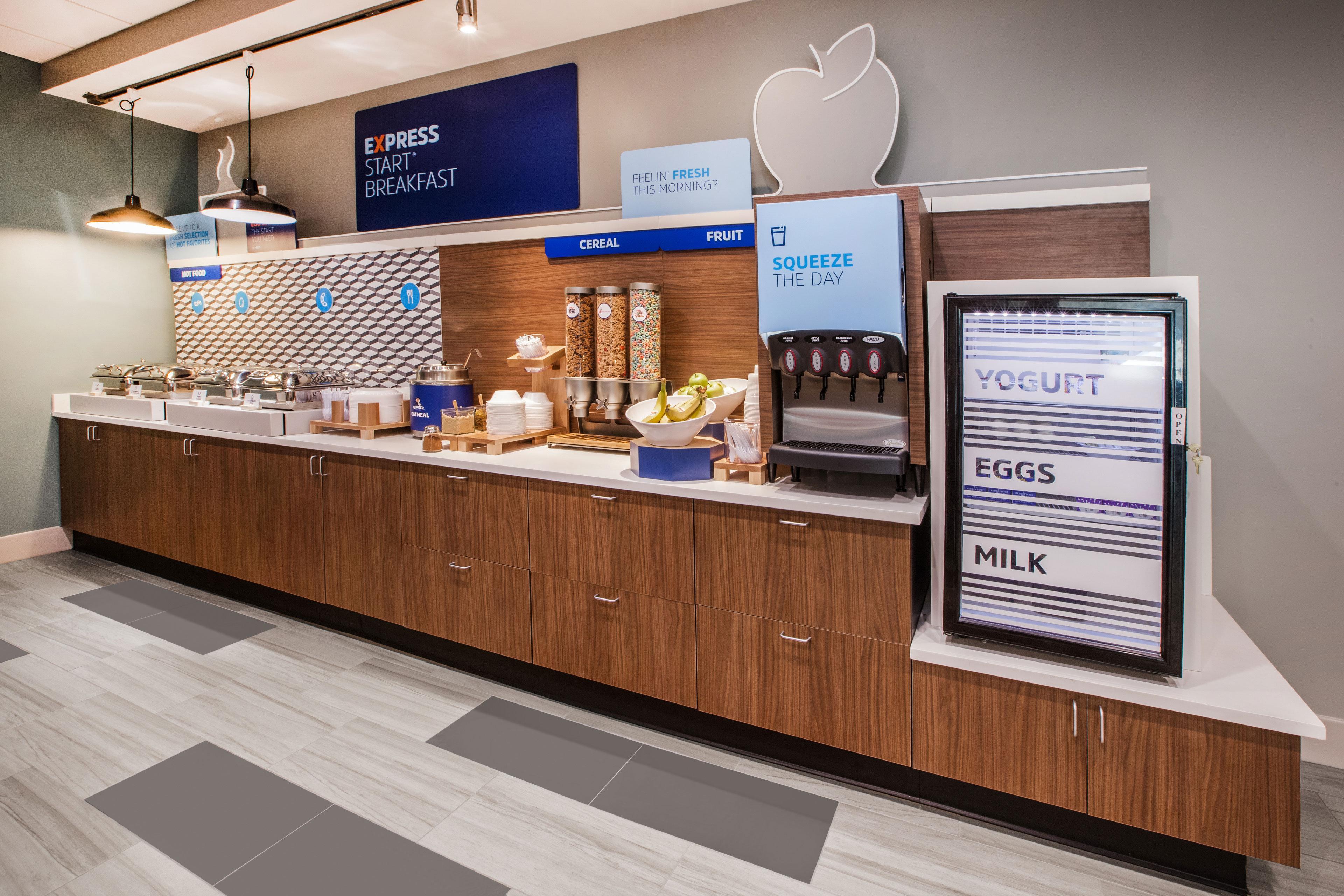 Holiday Inn Express & Suites Terrace By Ihg Exterior photo